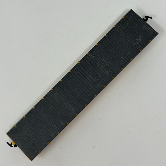 Trailer Train HO Gauge Flat Car Freight Scale Model Train Life Like Yellow - Picture 3 of 7